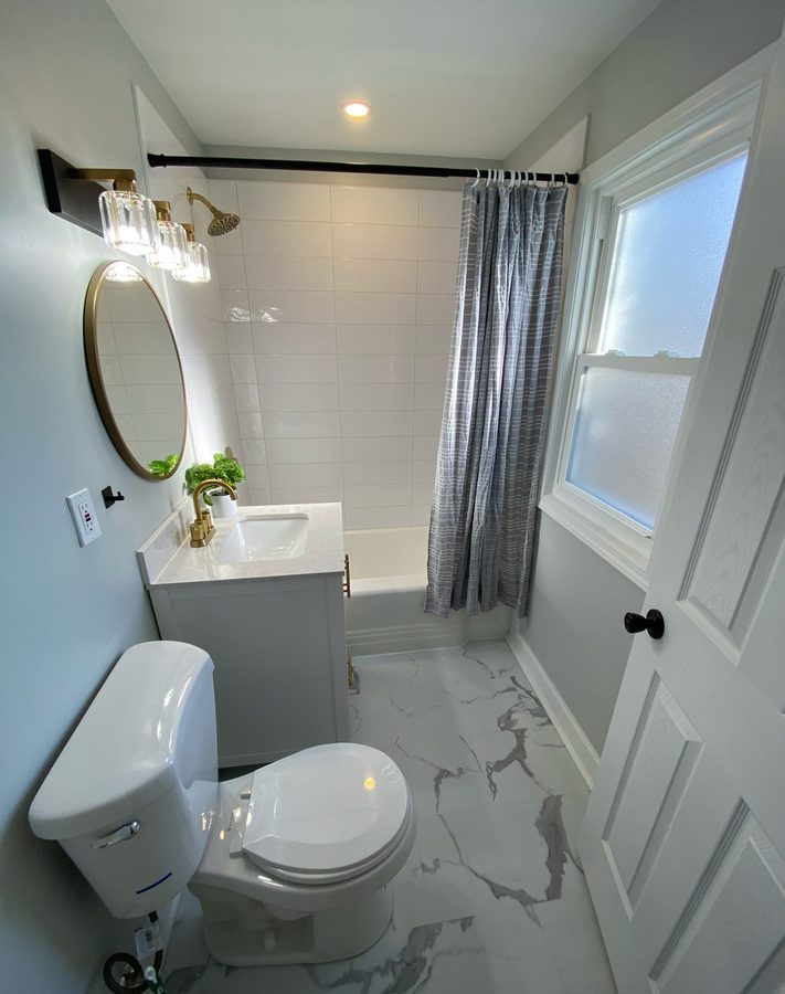 bathroom, 315