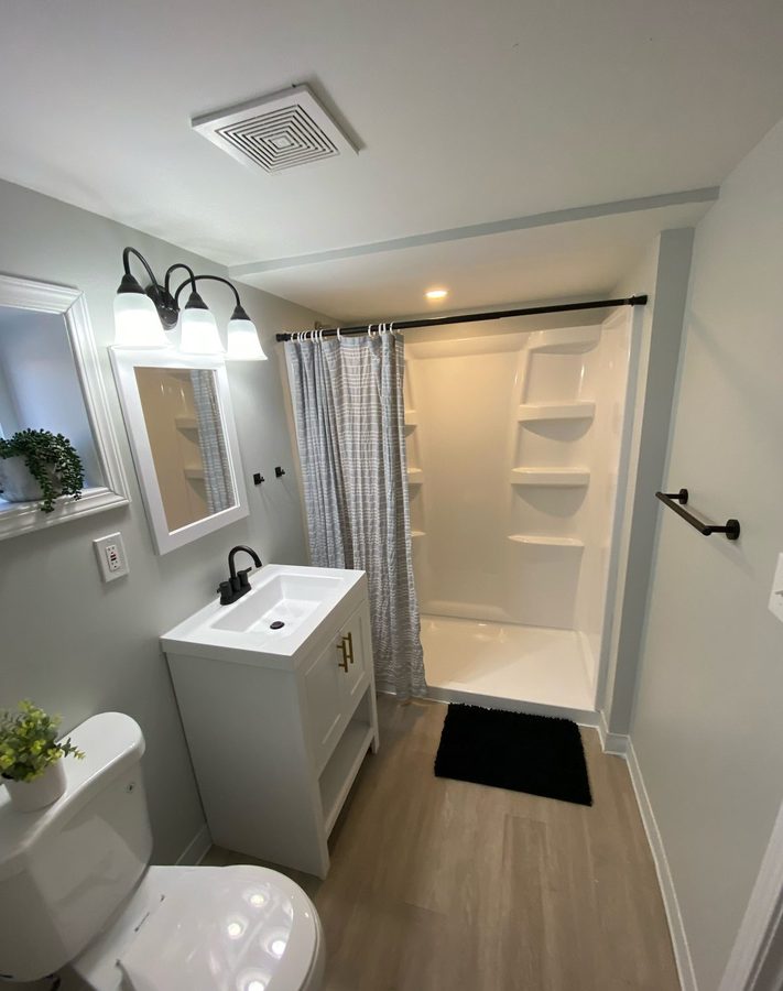 bathroom, 315